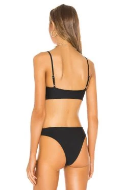 Spring 2020 Leoni Top