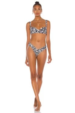 Spring 2020 Amelie Bottom