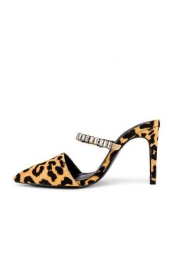 Holiday 2019 Lex Heel