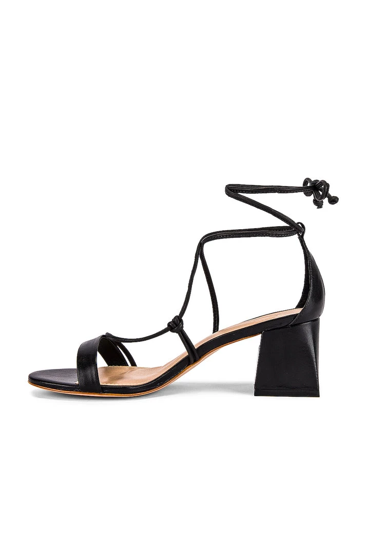 Resort 2019 Addalyn Heel 7 Resort 2019 Addalyn Heel