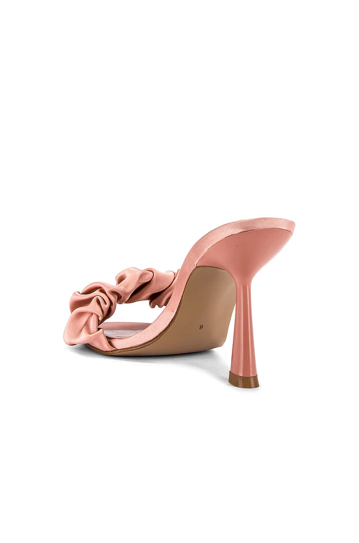 Spring 2020 Augstine Heel 5 Spring 2020 Augstine Heel