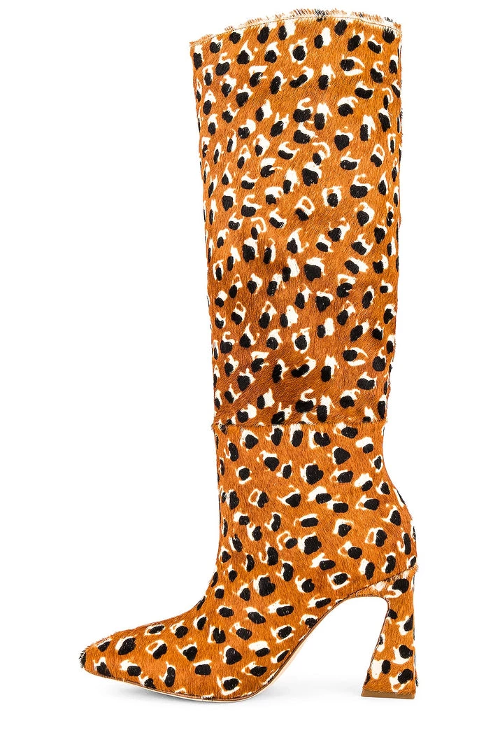 Fall 2021 Shoes & Accessories Oria Boot 7 Fall 2021 Shoes & Accessories Oria Boot