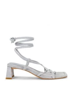 Spring 2022 Shoes & Accessories Loren Block Heel