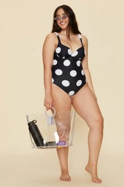 Summer 2019 Decade One Piece