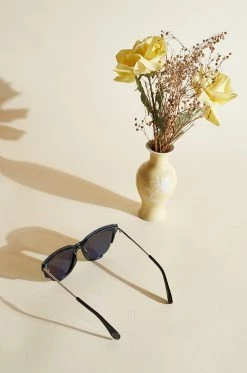 Spring 2019 Gray Shoes & Accessories