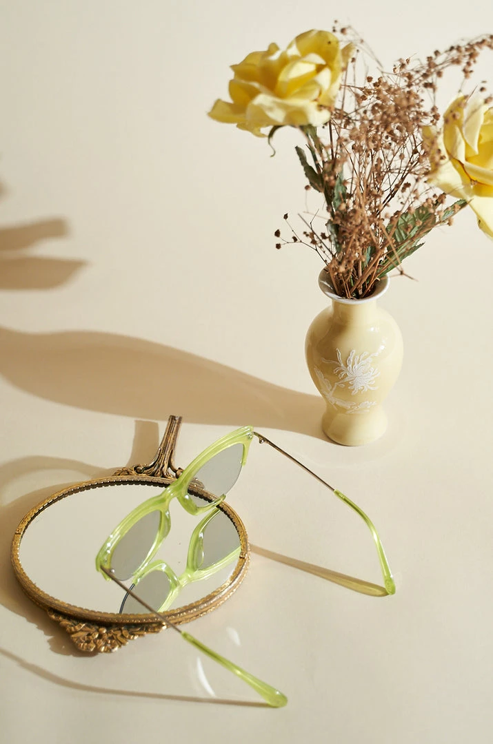 Spring 2019 Gray Shoes & Accessories 5 Spring 2019 Gray Shoes & Accessories