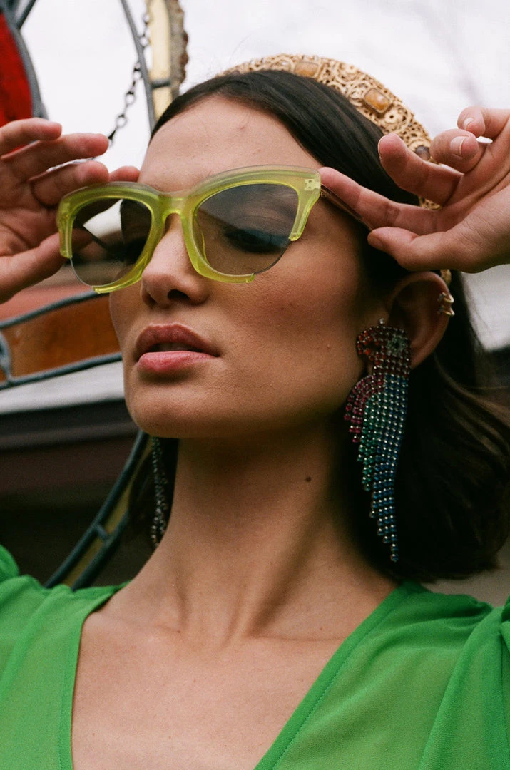 Spring 2019 Gray Shoes & Accessories 7 Spring 2019 Gray Shoes & Accessories