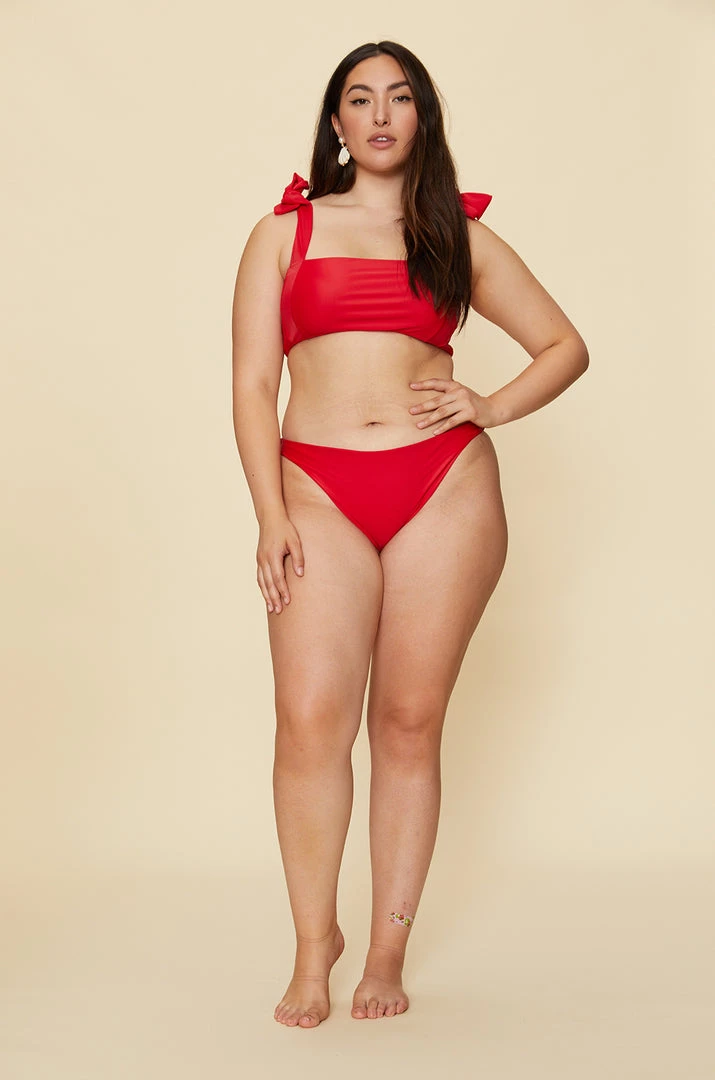 Summer 2019 Swim Iris Bottom 8 Summer 2019 Swim Iris Bottom