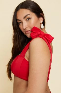 Summer 2019 Iris Top