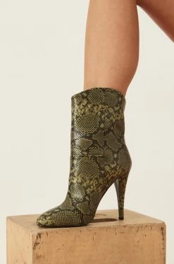 Fall 2019 Shoes & Accessories Liana Bootie 7 Fall 2019 Shoes & Accessories Liana Bootie